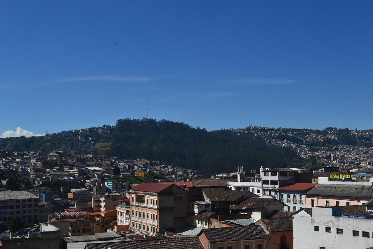 Hostal Quito Cultural Luaran gambar