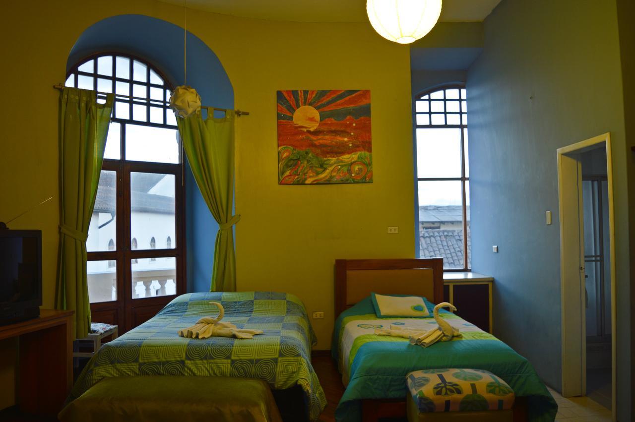 Hostal Quito Cultural Luaran gambar