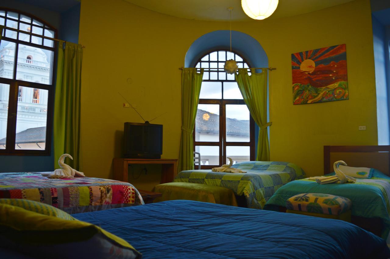 Hostal Quito Cultural Luaran gambar